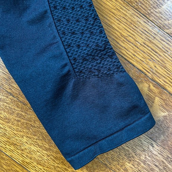 Fabletics Sync Seamless 7/8 High Waist Leggings Size XS - Picture 9 of 13